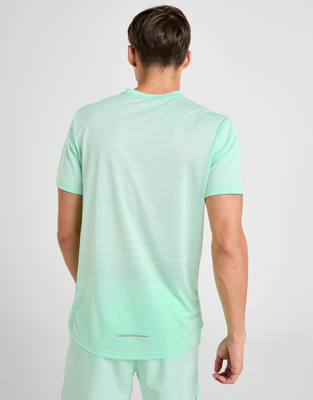 Ensemble Nike Miller