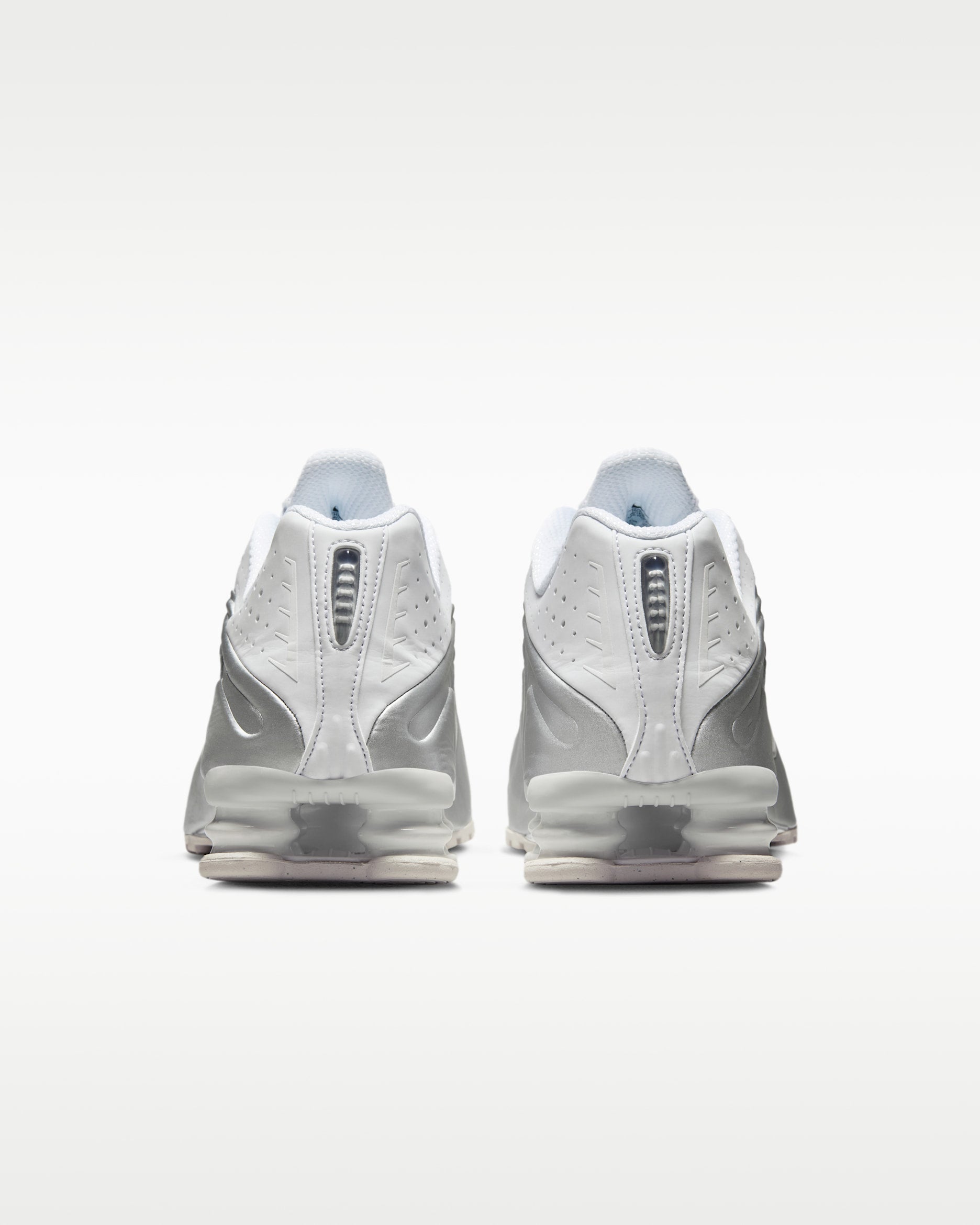 Nike Shox R4 White / Silver