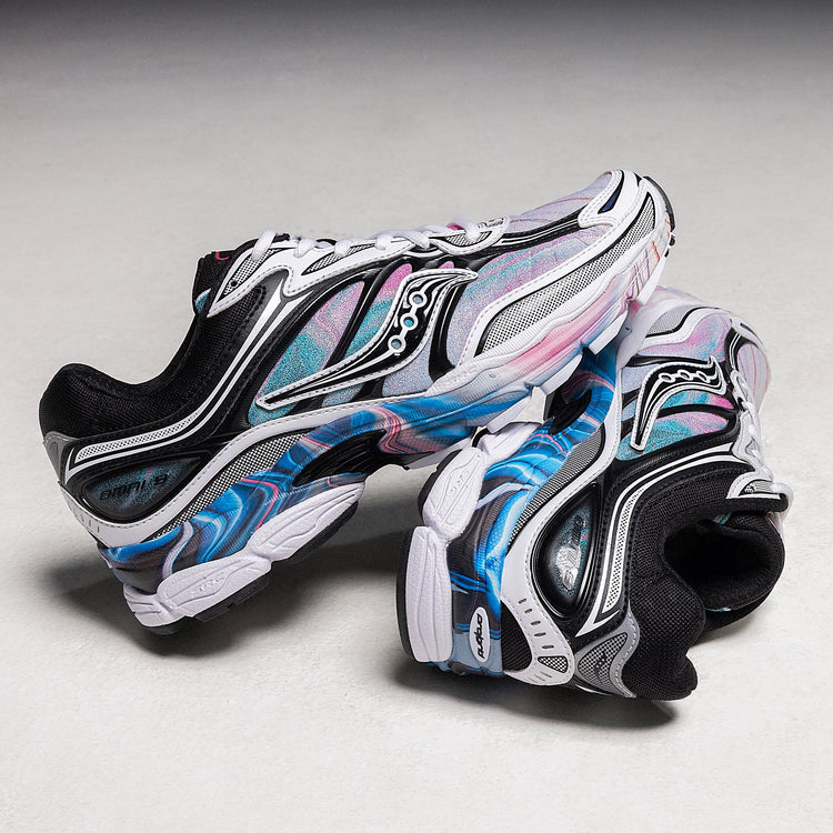 Saucony Omni 9 - Callen Schaub